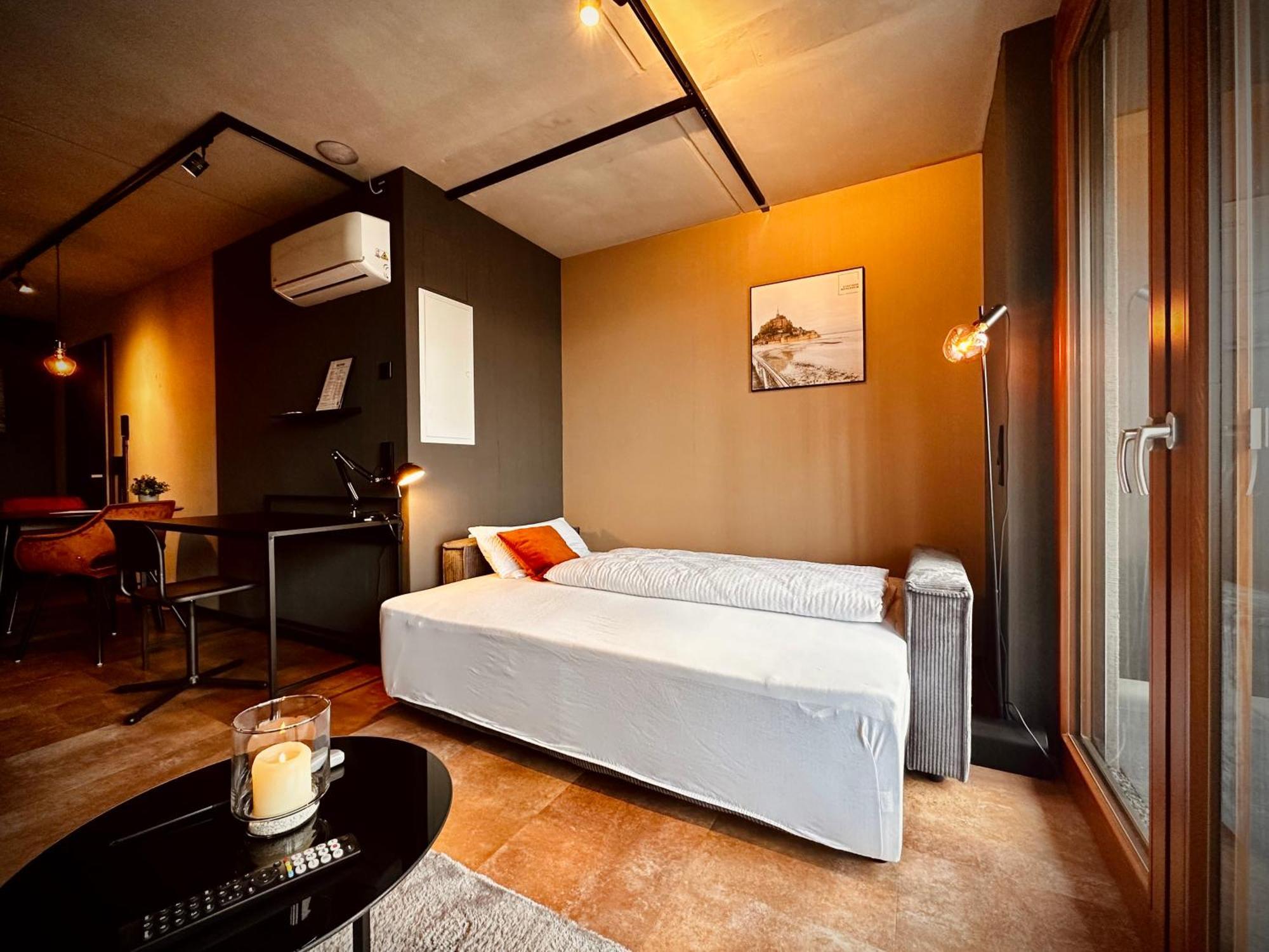 Stadthaus Neckarsulm Serviced Apartments - Stadthaus Heiner מראה חיצוני תמונה